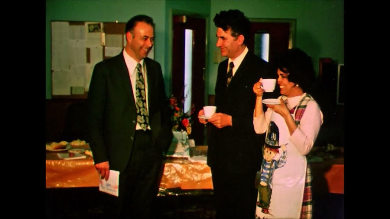 Jehovah's Witnesses, 1977 Kingdom Ministry School Jersey, UK