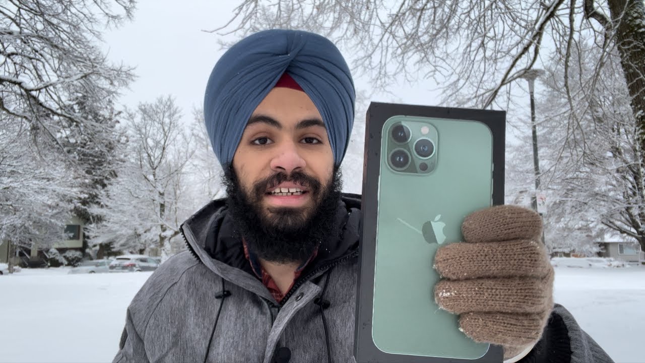 BUYING I PHONE IN CANADA || KITNE KA PDA || INTERNATIONAL STUDENT ||