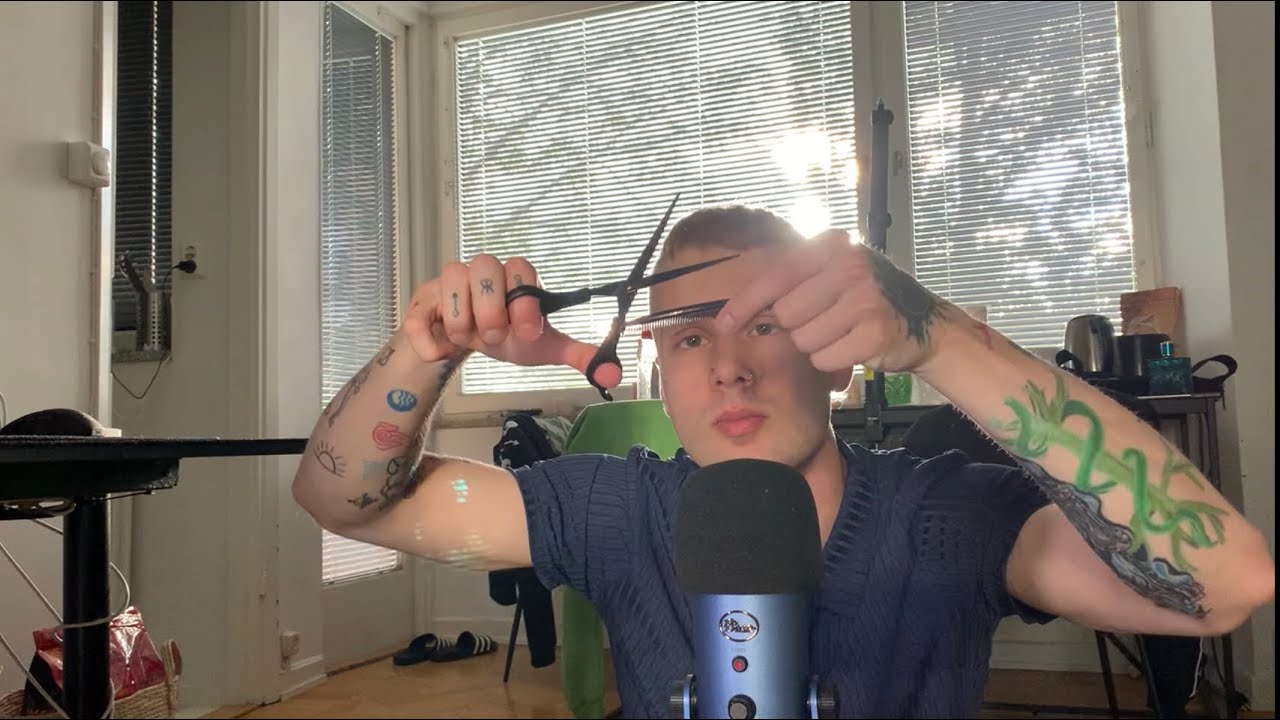 #ASMRroleplay på svenska | Frisören Philip klipper ditt hår fint #asmr