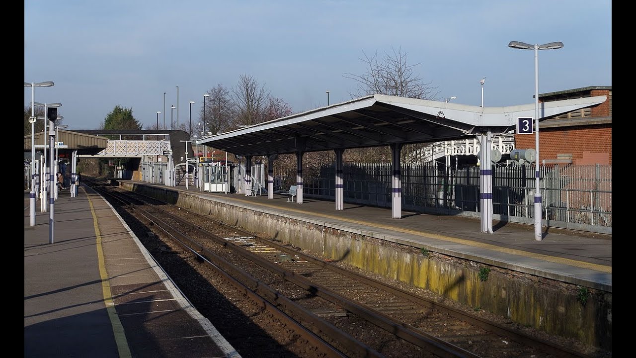 Elmers End station