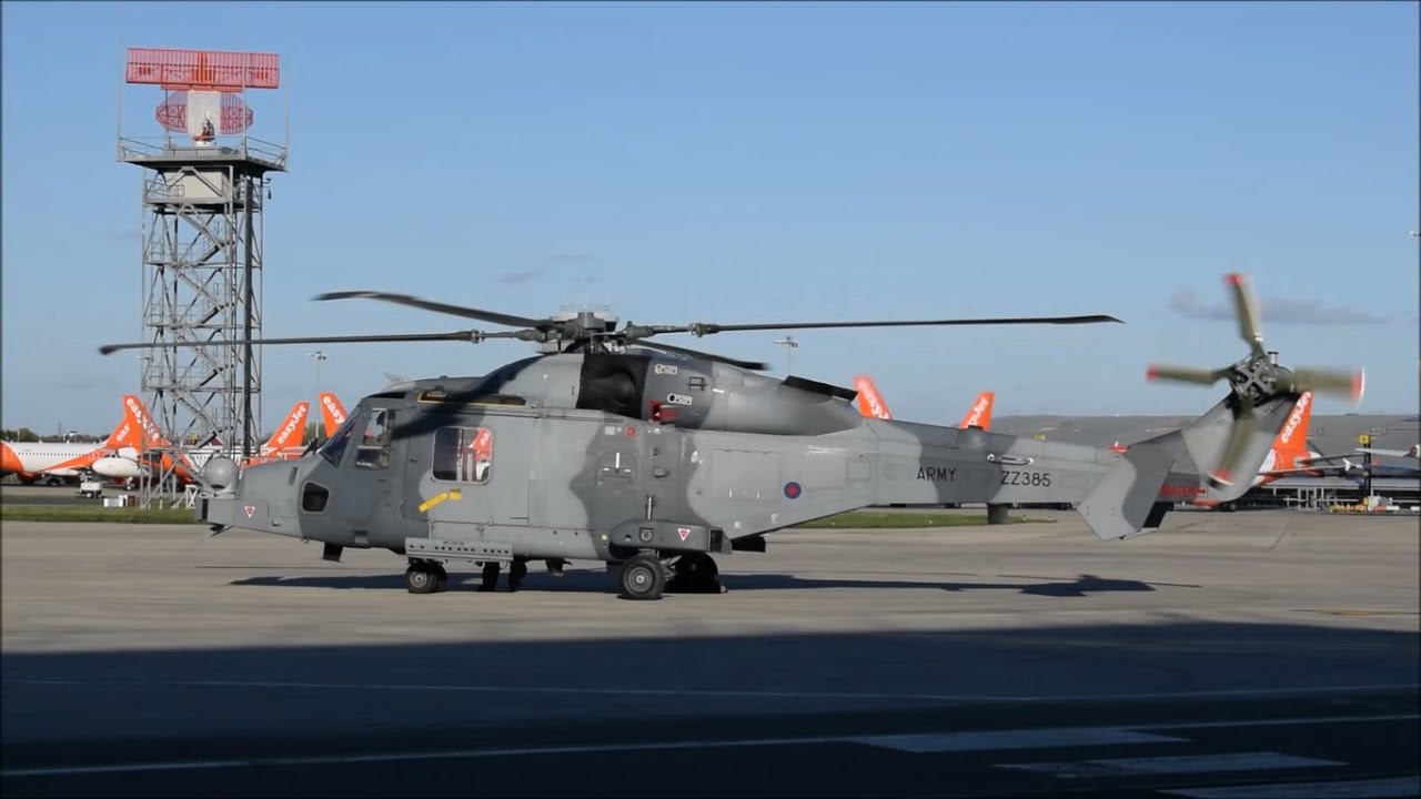 ✈ ZZ385 AW Wildcat Helicopter | Start up and Departure | London Southend Airport