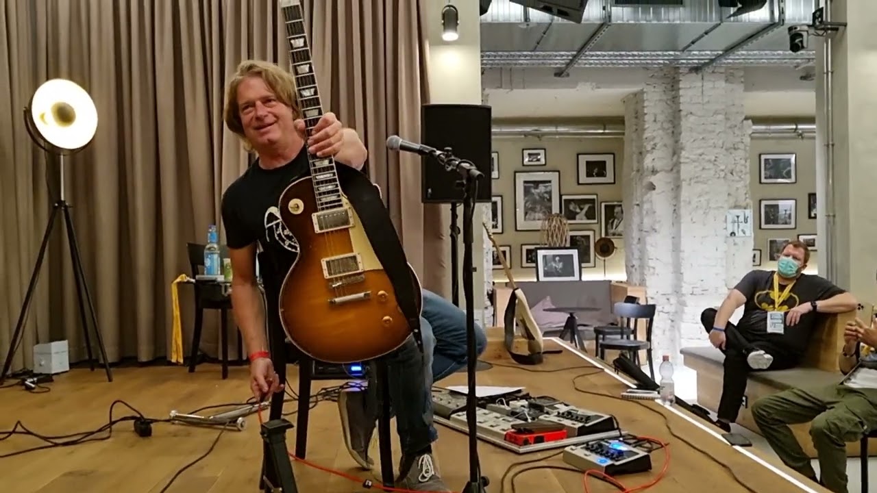 Thomas Blug compares vintage 1959 Gibson Les Paul Standard & Murphy Lab @Guitar Summit Mannheim 2022