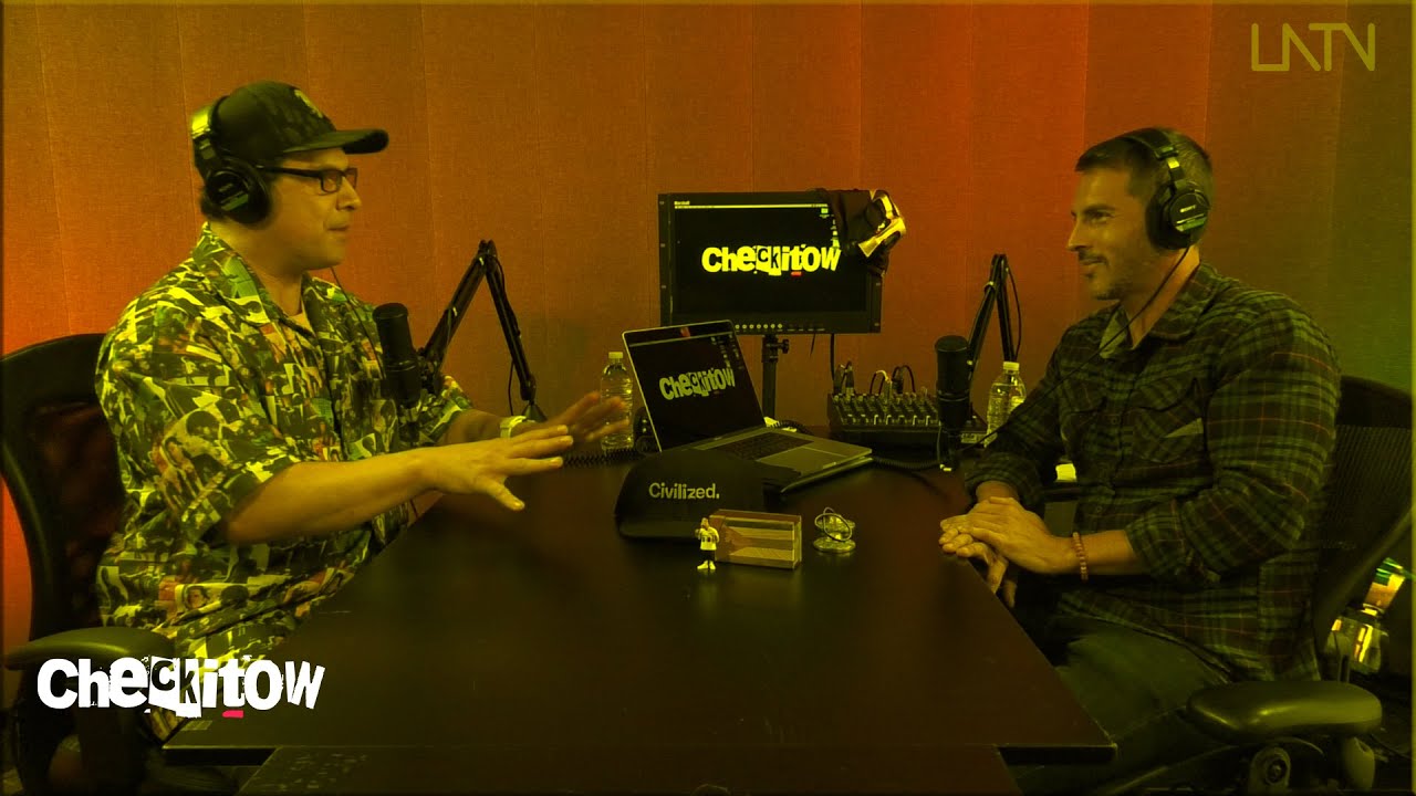Pablo Francisco breaks out into multiple personalities | Checkitow #09 | LATV
