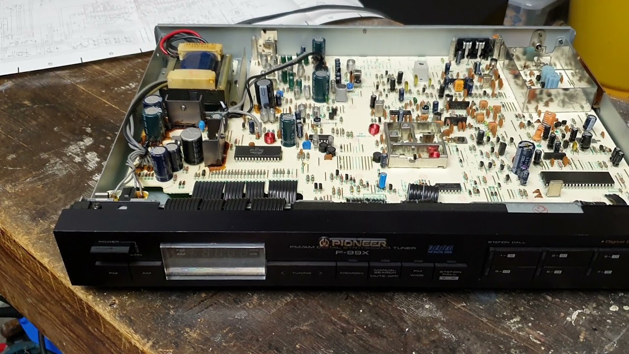 Pioneer F 99X Tuner: Tour and service