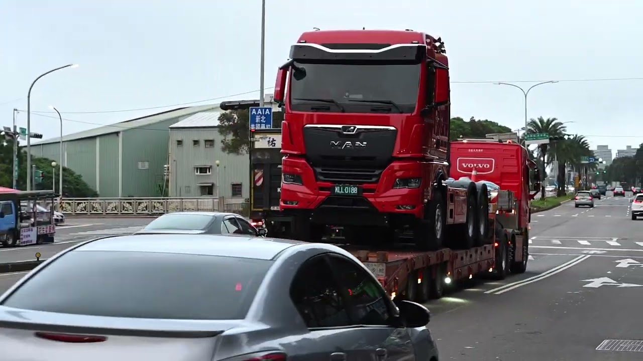 高昇/大胖機械起重MAN TGX 33.640交車