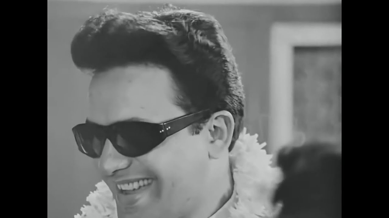 Behind the Hero | Last Scene of Uttam Kumar's Movie 'Nayak'