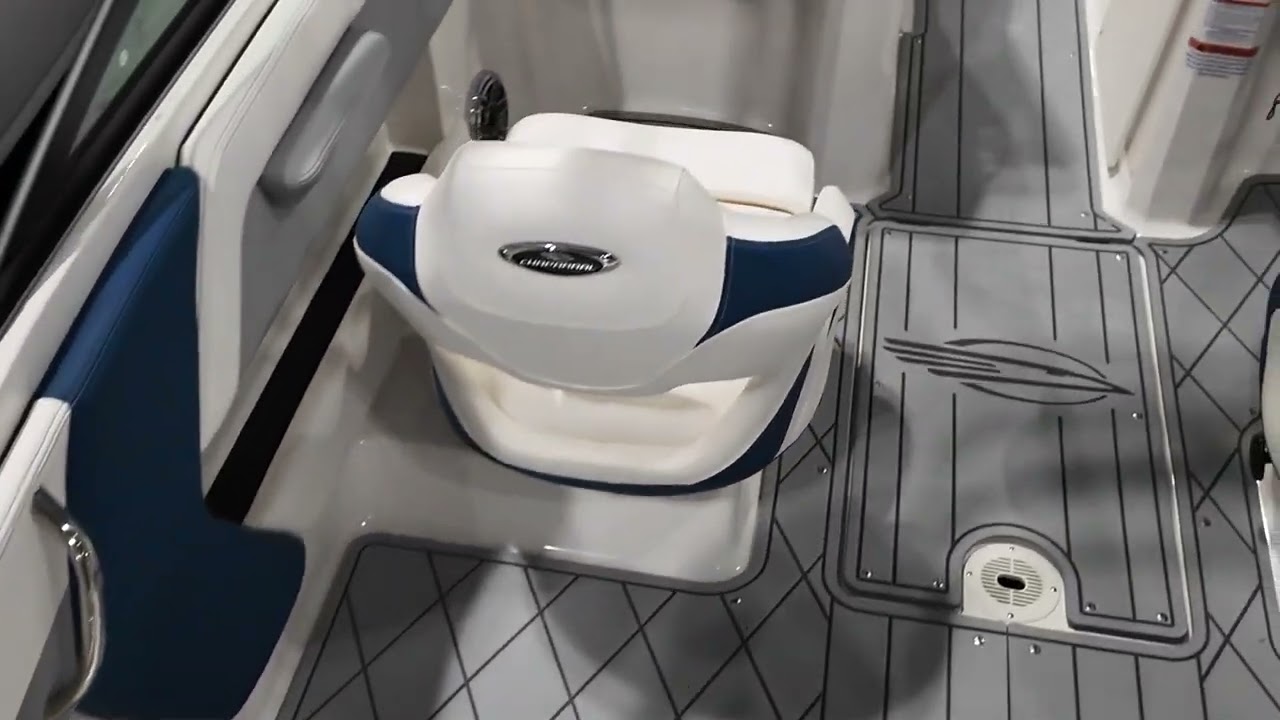 2026 Chaparral  Surf GTS1