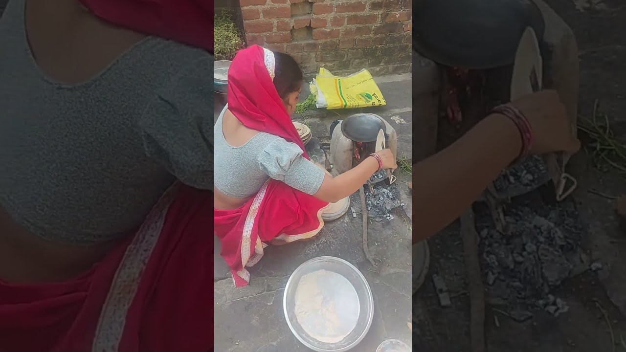 Neeraj khana bana rahi hai #live #livevideo 