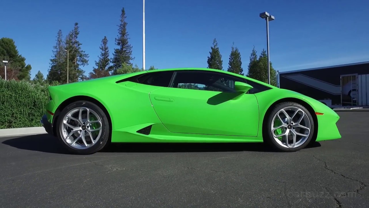Unboxing 2017 Lamborghini Huracan LP580-2