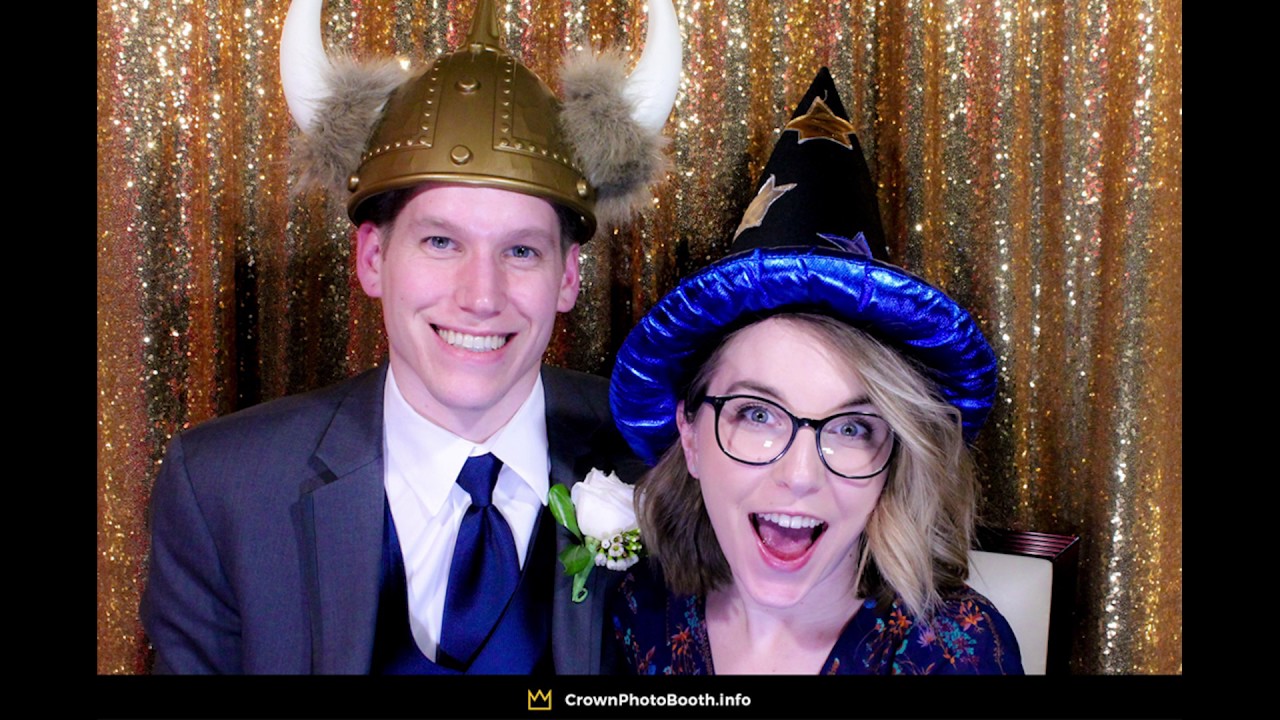 Crown Photo Booth - Fargo ND