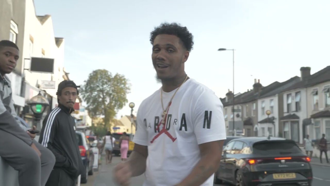Mr King - New Stick (Official Video)