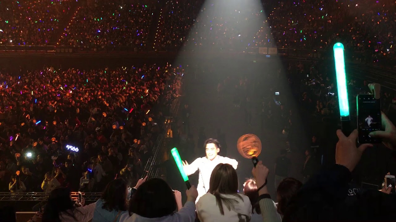 5566 2019小巨蛋演唱會 （王仁甫不慎摔倒，幸好沒有受傷🙏🏻）