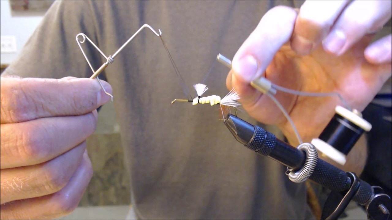 How to use a whip finish tool when tying flies for fly fishing. (whip finishing a fly for fly tying)