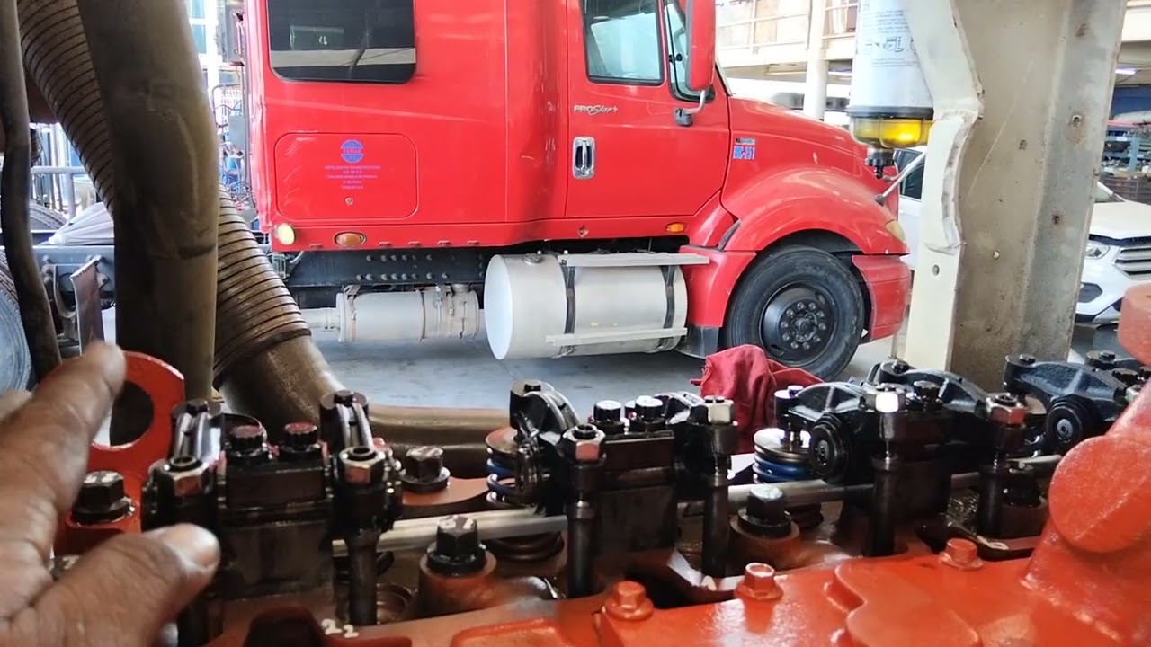 Calibración de válvulas motor Cummins 6C8.3