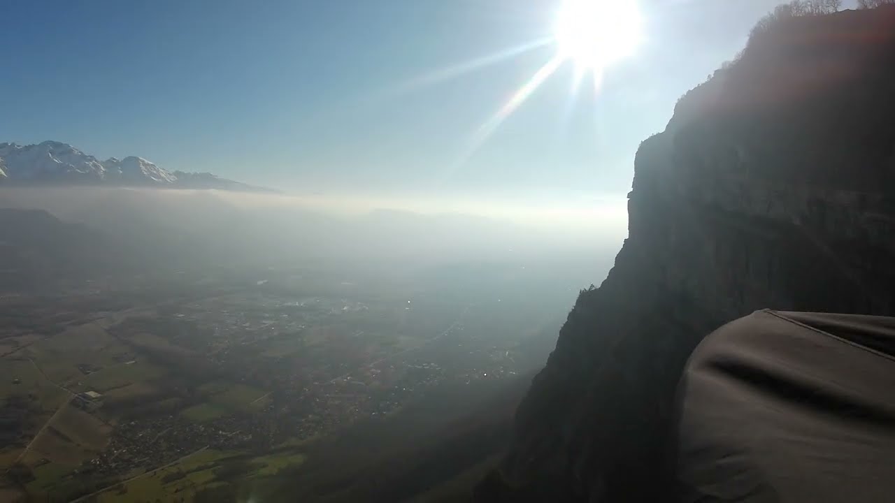 Long winter glide without thermals along the ridges of St Hilaire, France