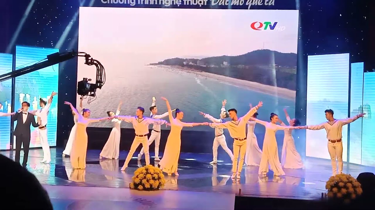 Tổ Quốc Gọi Tên Mình - Tuấn Anh ( sao mai )