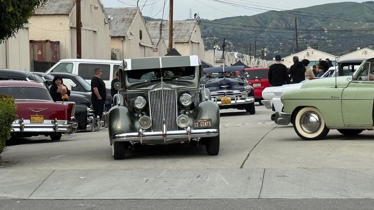 Sunday funday Classic car meet/ cruise 