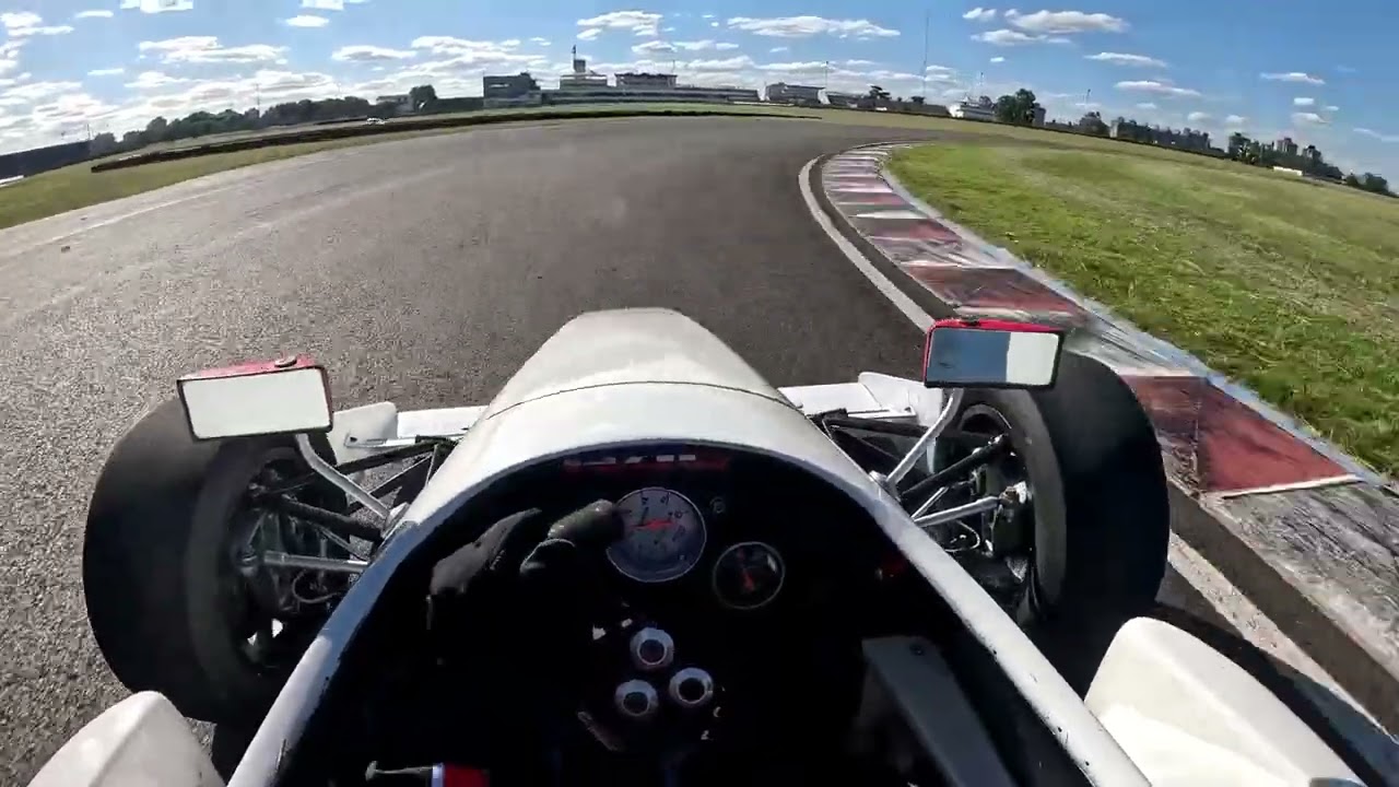 Pov: circuito 9 autódromo Oscar y Juan Gálvez 