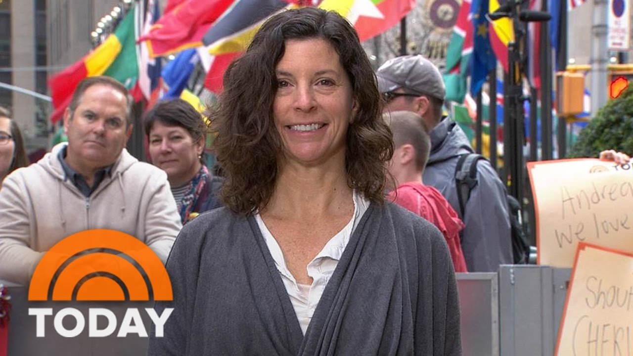 Mom’s Glamorous Ambush Makeover: ‘I Feel Like I Won The Lottery’ | TODAY