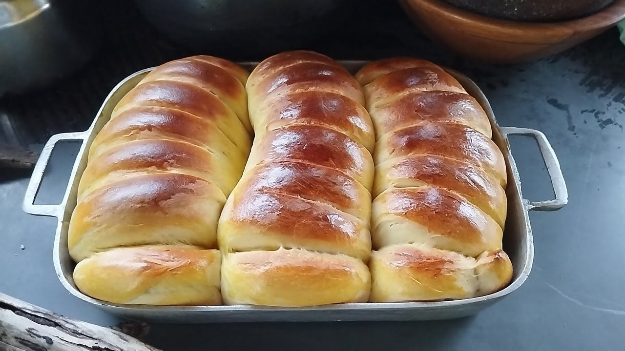 PREPAREI PÃO CASEIRO 