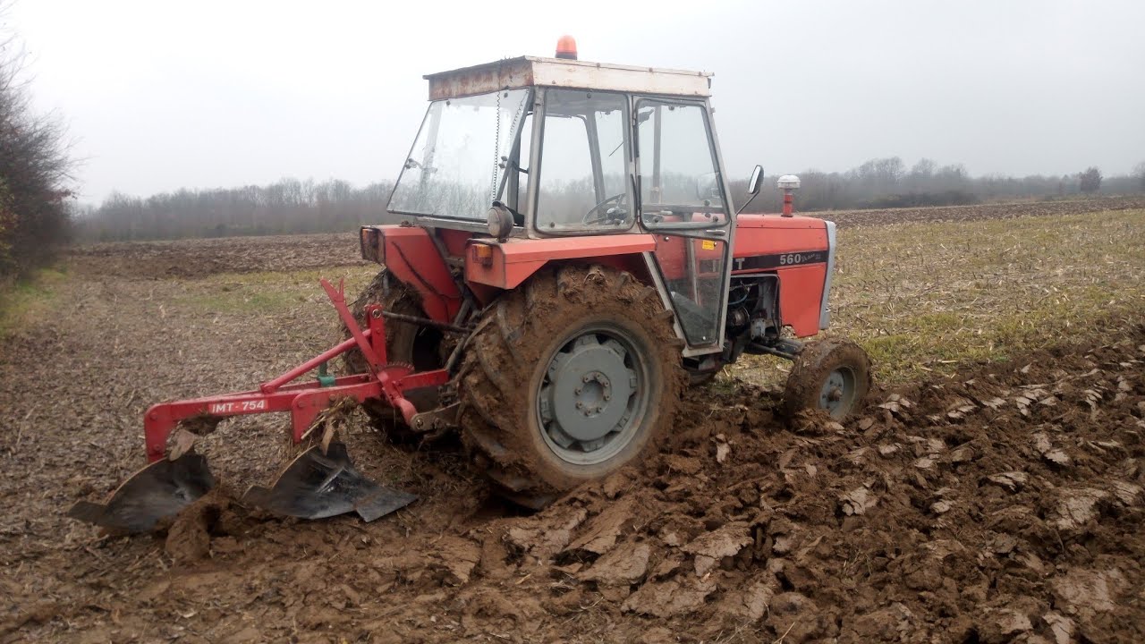 IMT 560 i IMT 754 oranje 2022