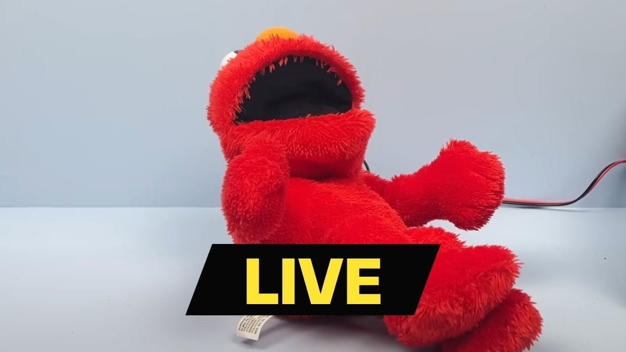 Jogando e assistindo SF6 e algo mais