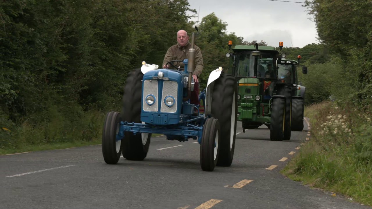 Tournafulla & District Vintage Club - tractor & vintage car run 2019