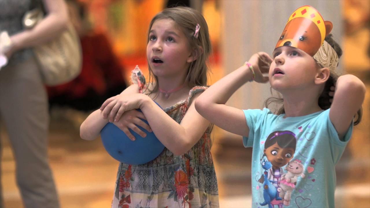 Central Children Store: The Largest Permanent 3D Mapping Installation