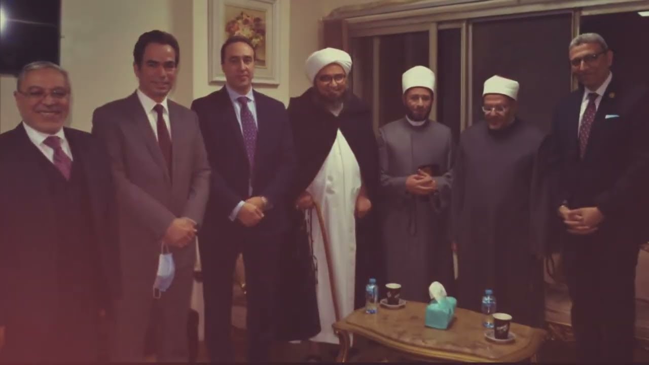 الدكتور علي جمعة يفاجئ الحضور : الإمام الليث بن سعد كان يرتدي ملابس بملايين الجنيهات| احمد المسلمانى