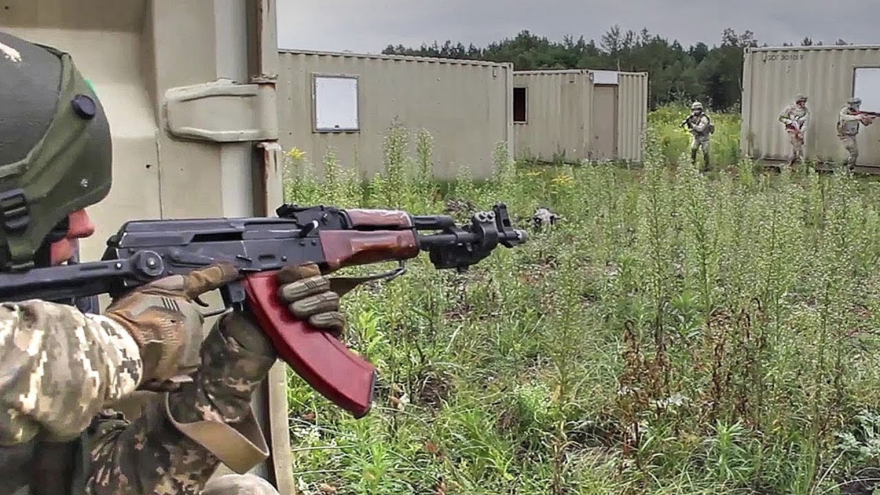 Ukrainian Soldiers Training To Fight: Urban Warfare