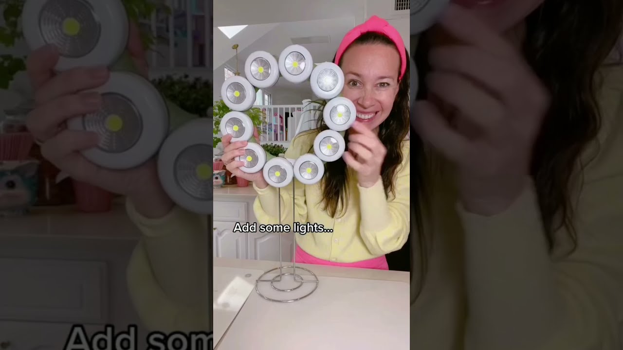 Want to make your own RING LIGHT? Best HACK! 💡