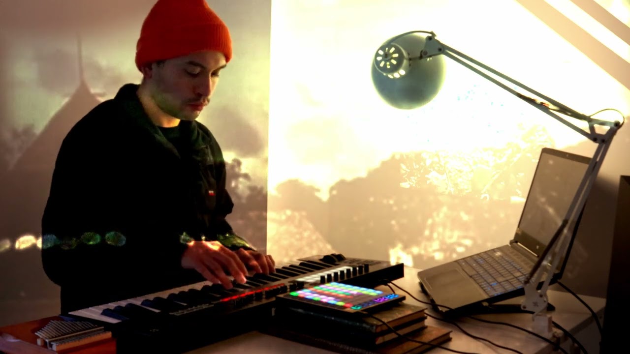 Jamming session with an amazonian projection