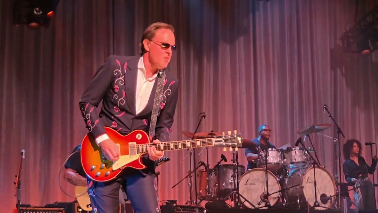 Joe Bonamassa  24 Hour Blues  11/8/25  Embassy Theater  Fort Wayne  IN 