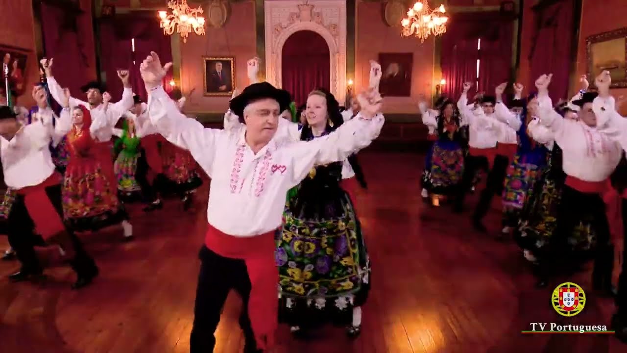 CHULA DA AREOSA - (música portuguesa legendada) RANCHO FOLCLÓRICO VERDE GAIO
