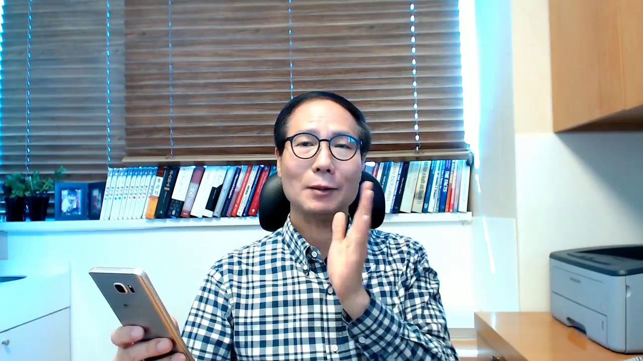 [ 닥터U의 고민상담소 ] 공황장애약을 5년간 복용 중인 36세 남자, 극심한 불안과 초조함의 50세 남자 외