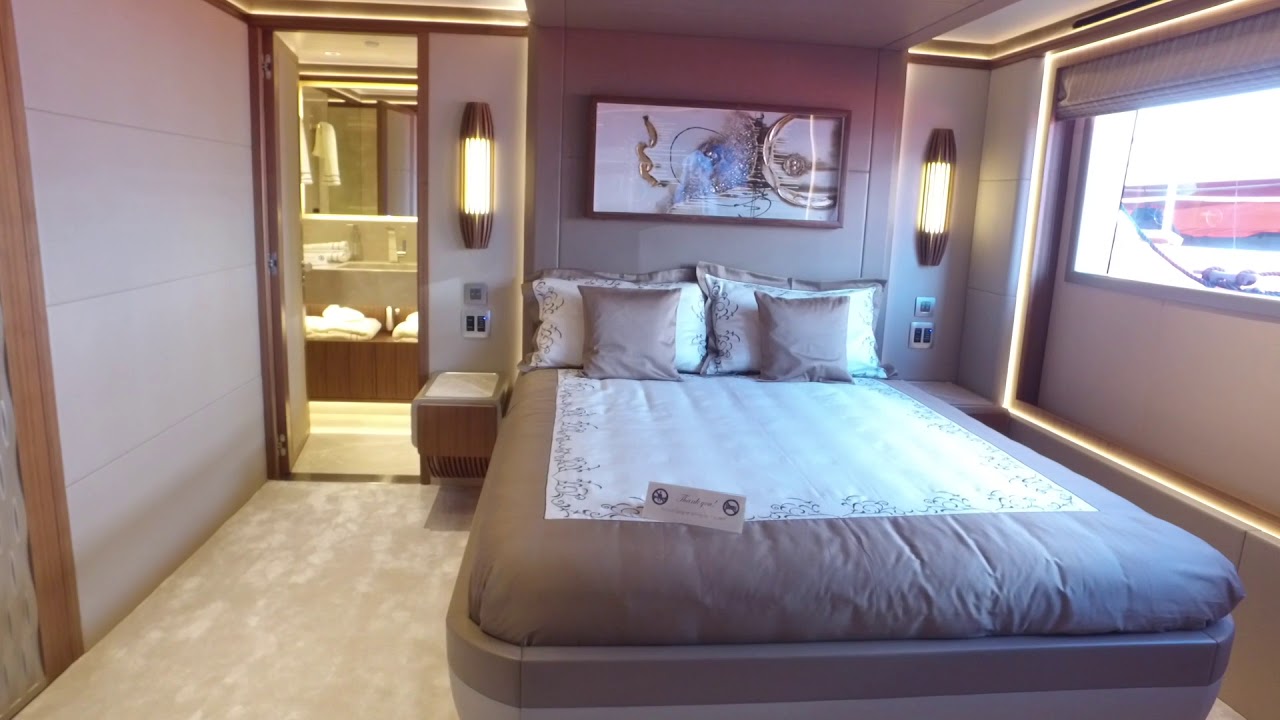 Majesty 140