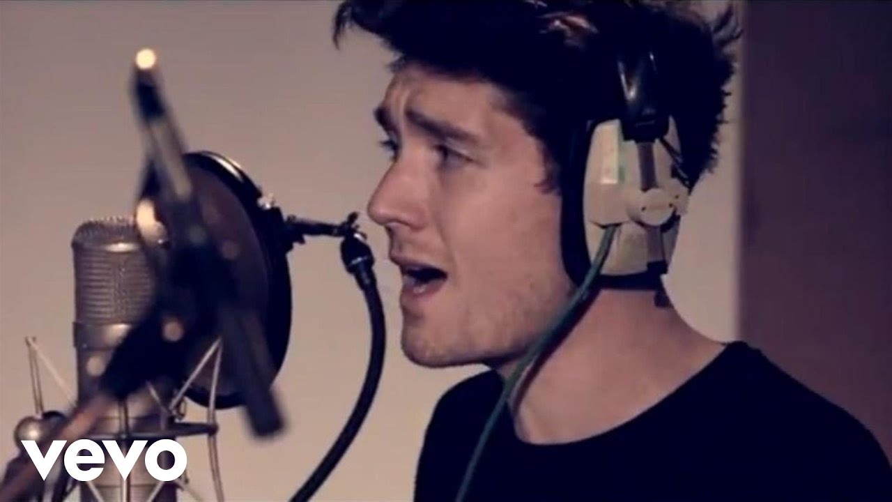 Bastille - Flaws (Live At Abbey Road)