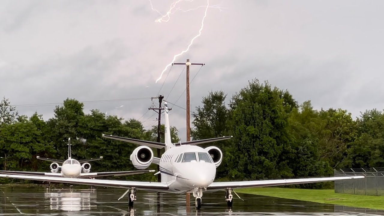 Cessna Citation 560XL Taxi and Takeoff