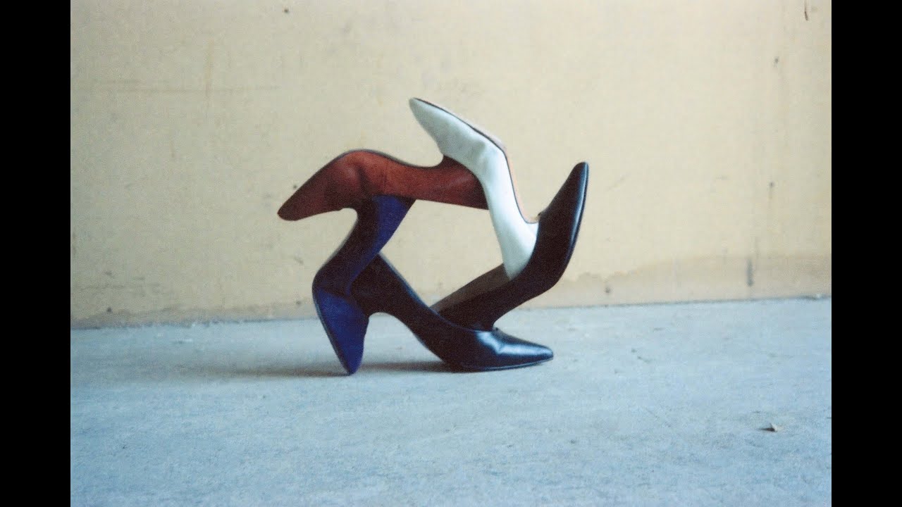 “Equilibrios” de Peter Fischli y David Weiss