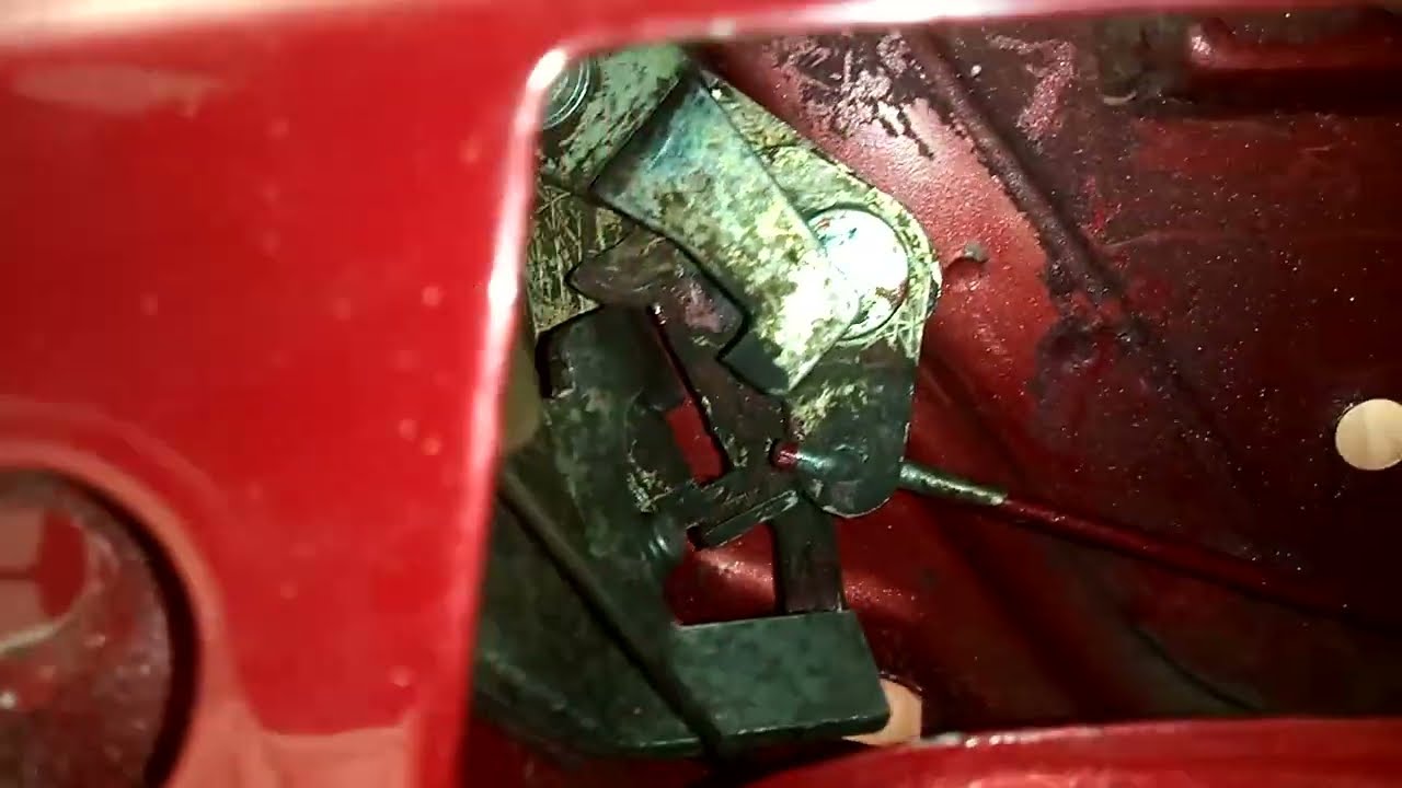 Tofaş Arka Kapı Kilit Mekanızması,Kapı Açma Kolu,Kilit İç Görünüşü
