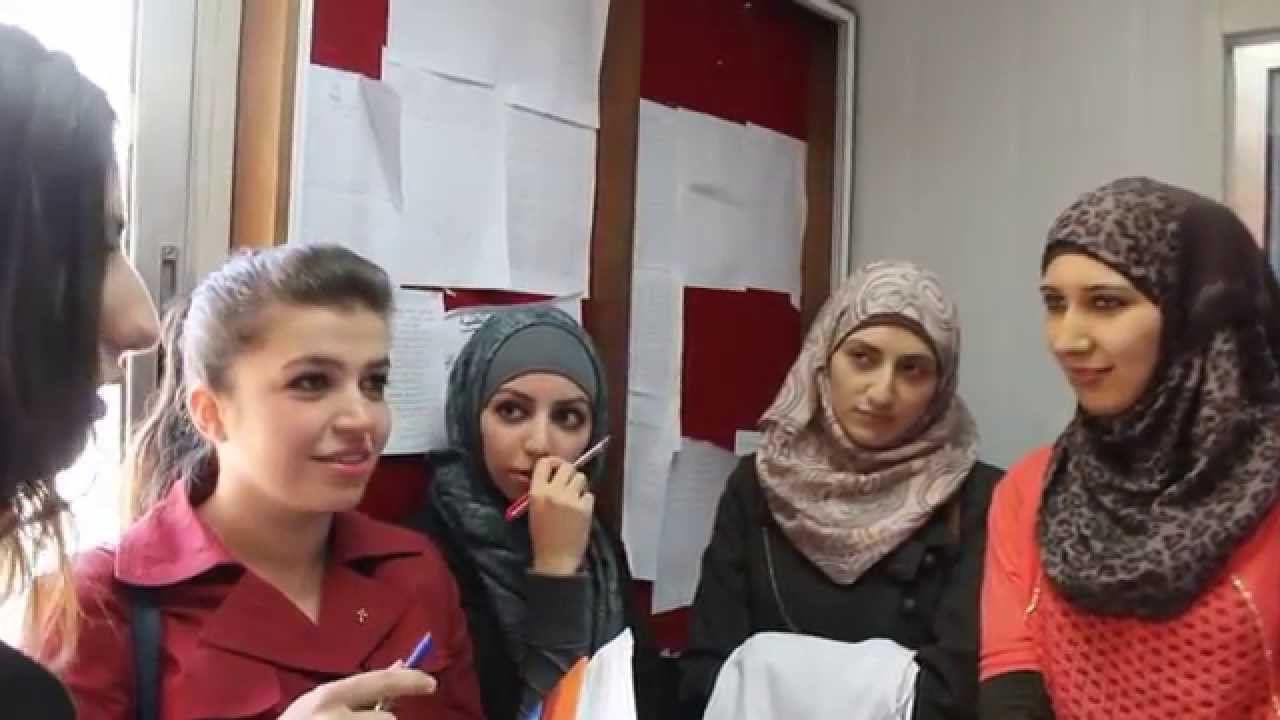 كوميديا | في العالم الآخر In Parallel Universe