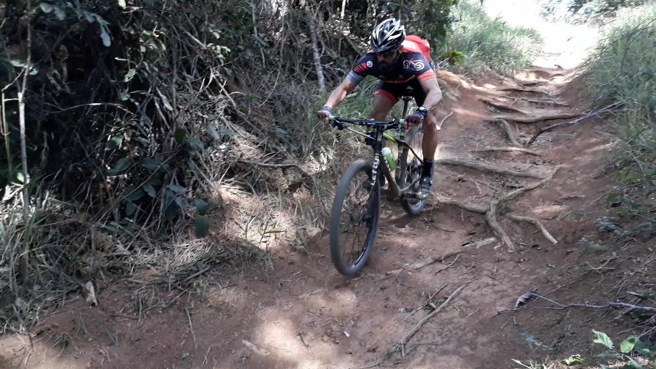 Técnicas de MTB - Movimento de corpo nas descidas