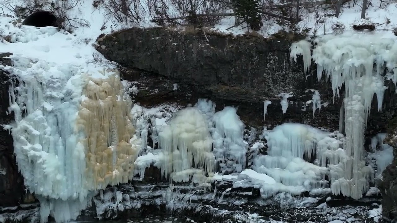 Baxter's Harbor Frozen Waterfalls