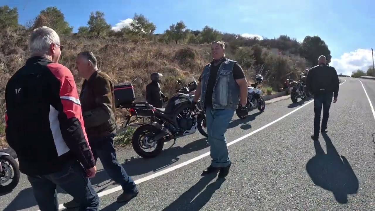 Z650 ride from Kouklia to the mountain village of Vasa then down to Extreme View Taverna. 