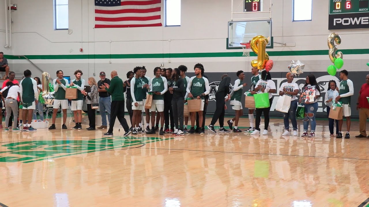MCC: 2022-23 Men's Basketball - Sophomore Night