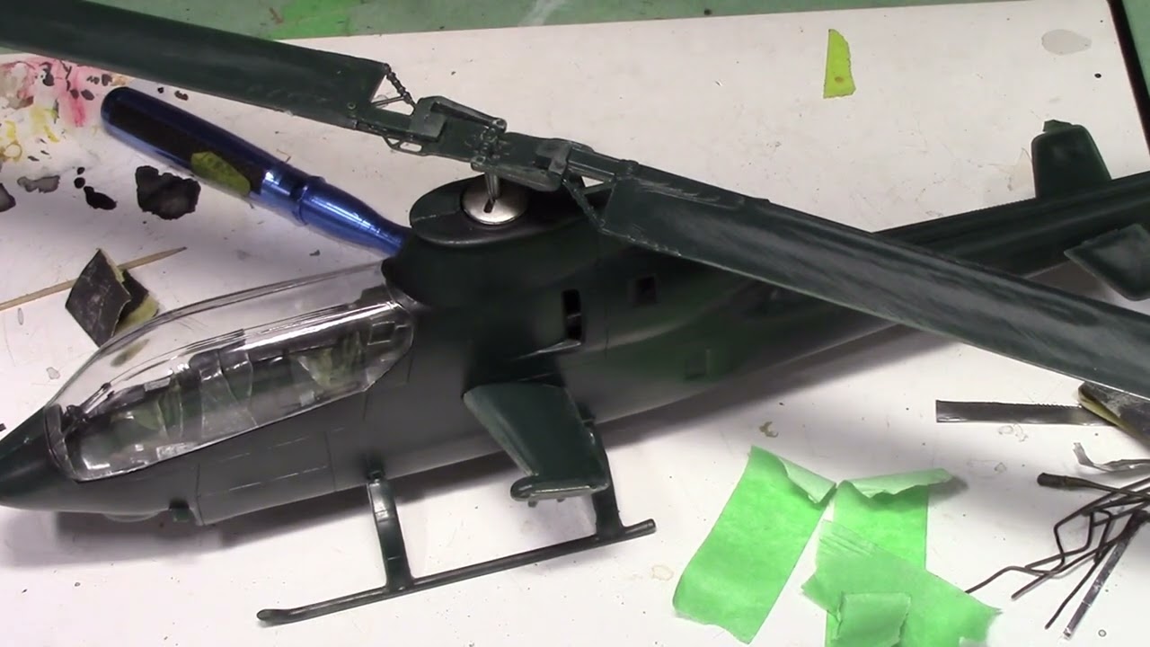 Revell 1/32 AH-1 Huey Cobra Pt. II