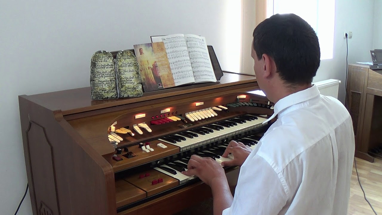 What A Friend We Have In Jesus - Organist Bujor Florin Lucian playing on the Farfisa 257R Organ