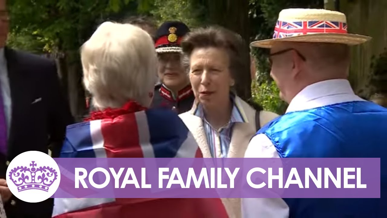 Three Cheers for Princess Anne at Swindon Street Party