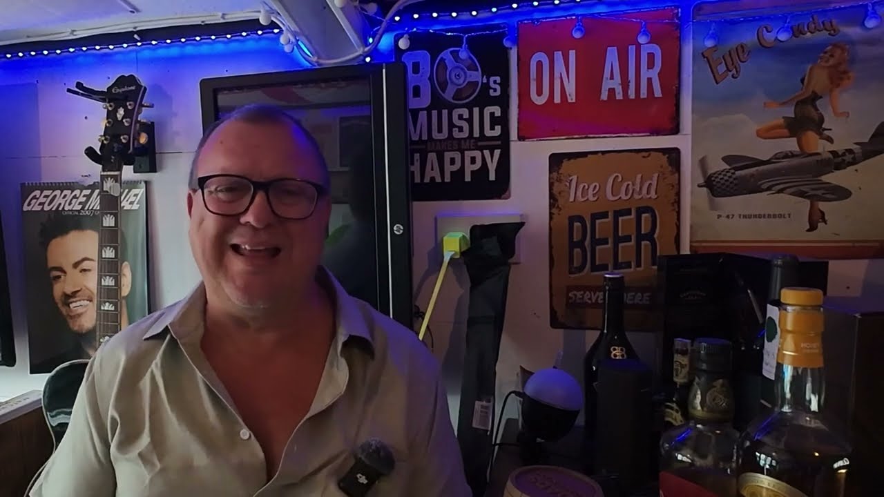 Saturday Pub Shed Garden Bar Chat And  A Perfect Draft Beer