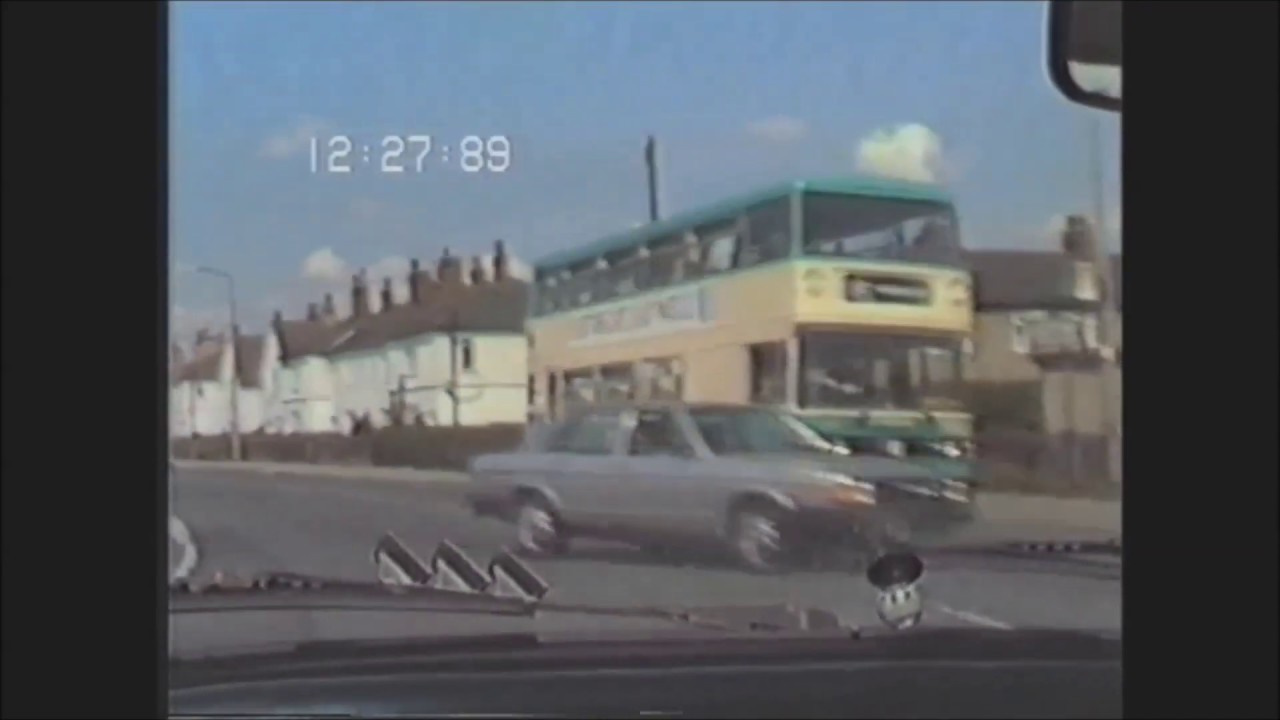 No  9. Dashcam 1985 Style............A Drive To Airedale & Back. 10.8.85